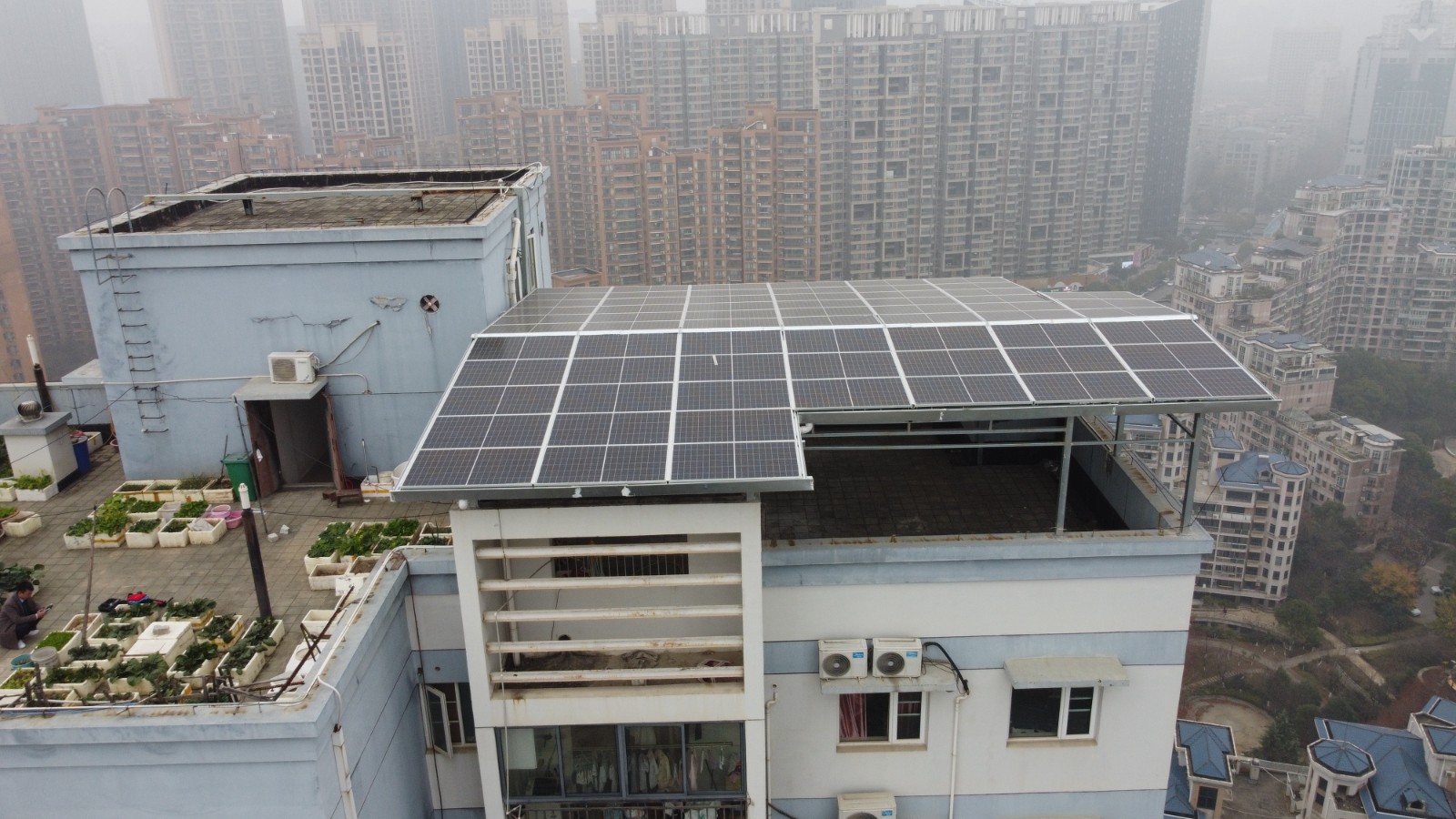 4月1日正式执行！住建部：新建构筑装置光伏 强造进行碳排放推算